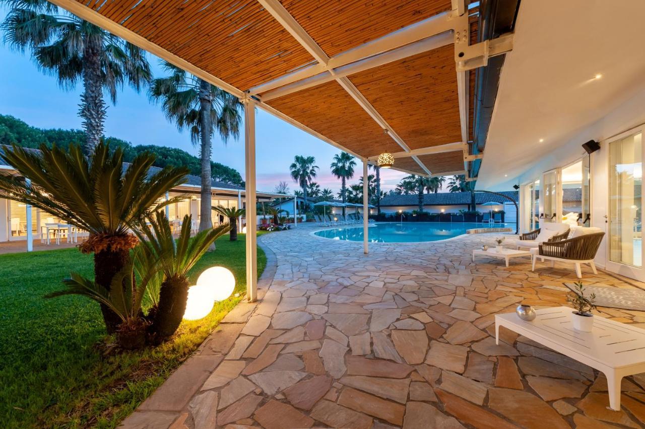 Paestum Inn Beach Resort Exteriör bild