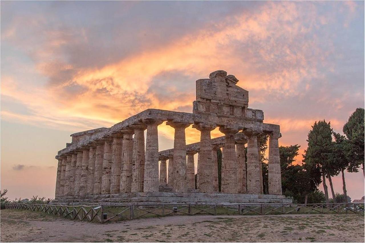 Paestum Inn Beach Resort Exteriör bild