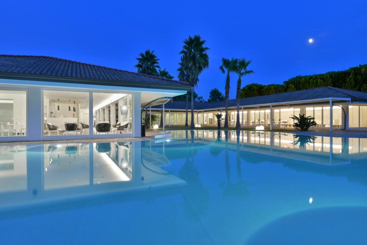 Paestum Inn Beach Resort Exteriör bild