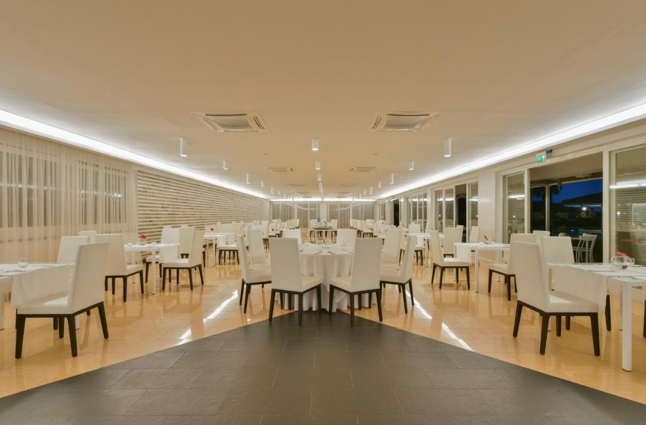 Paestum Inn Beach Resort Exteriör bild