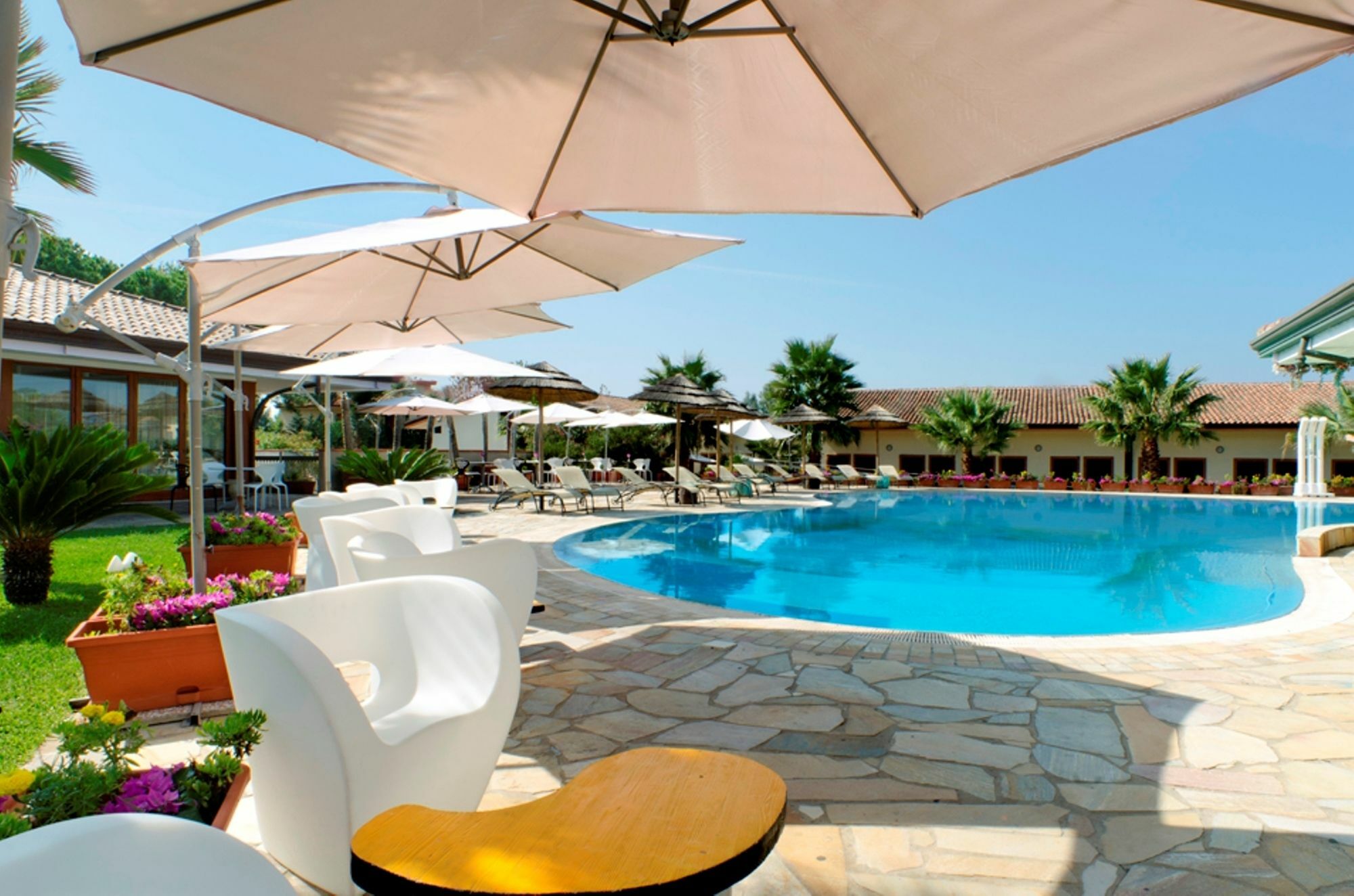 Paestum Inn Beach Resort Exteriör bild